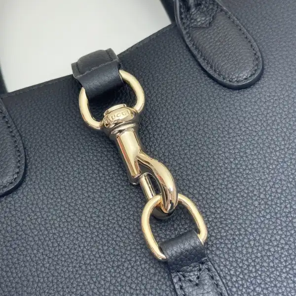 Gucci Small tote bag with hook CHANELosure