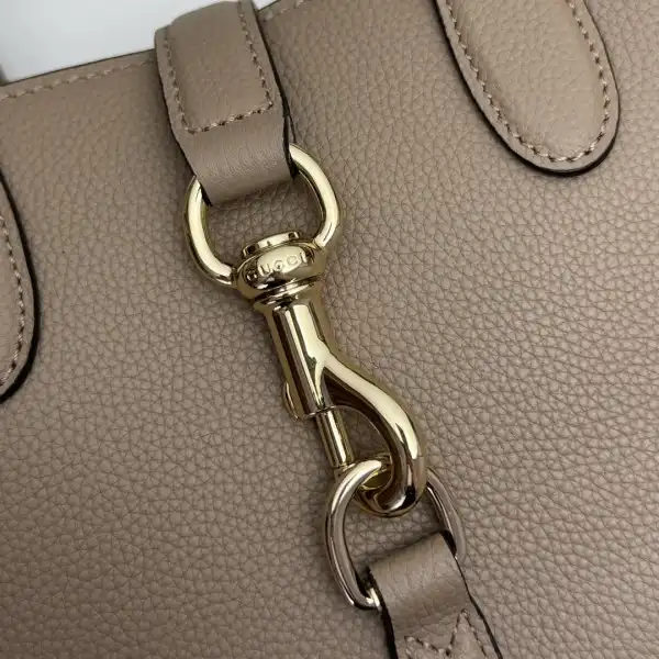 Gucci Small tote bag with hook CHANELosure