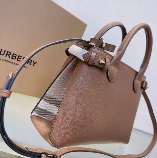 Burberry Tote bag-26*12*19CM