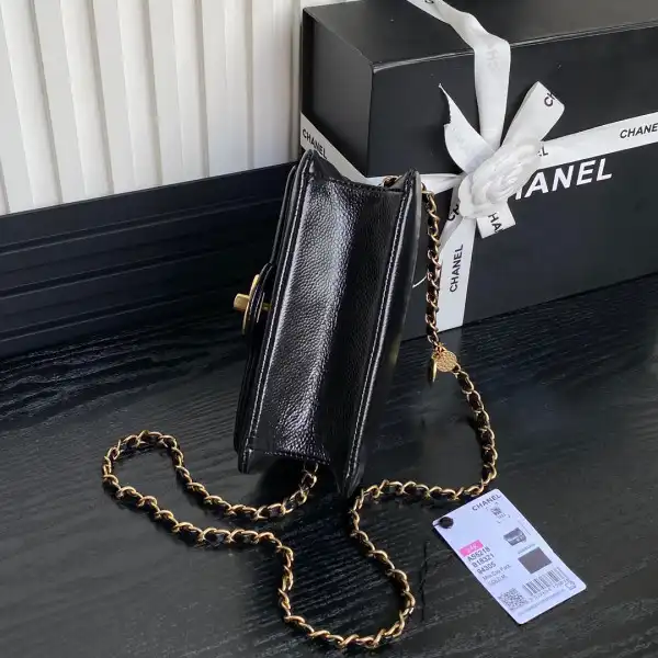 CHANEL FLAP BAG -13×17.5×6CM