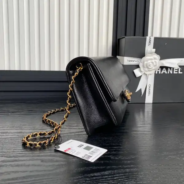 CHANEL FLAP BAG -15.5×32.5×5CM