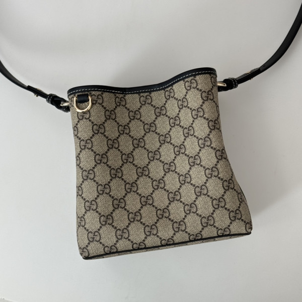 HOT SALE Gucci GG Emblem mini bucket bag