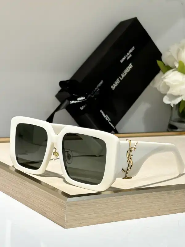 Firstbag Ru YSL SUNGLASSES