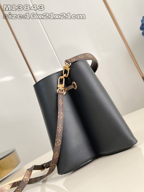 HOT SALE Louis Vuitton Bloom PM-16*21*121CM