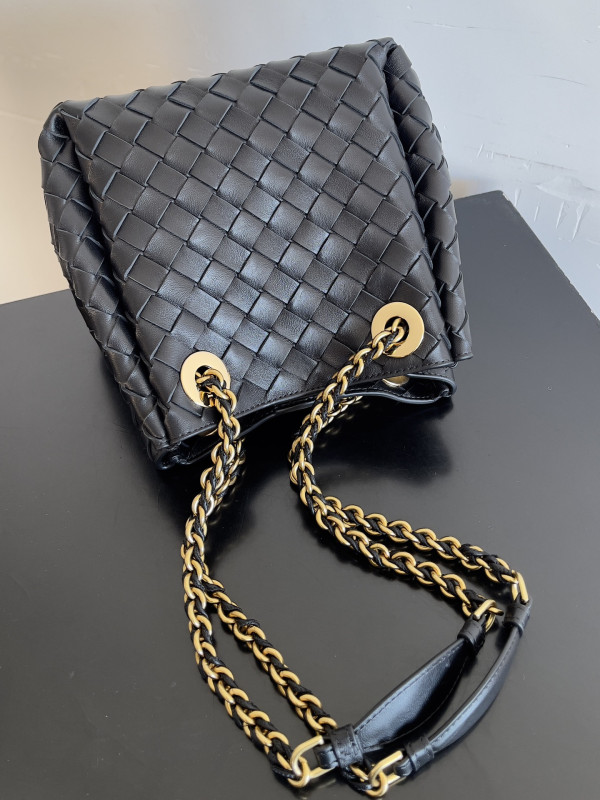 HOT SALE Bottega Veneta Small Parachute Chain