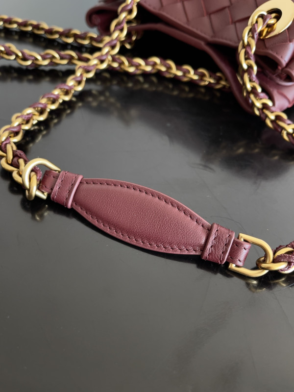 HOT SALE Bottega Veneta Small Parachute Chain