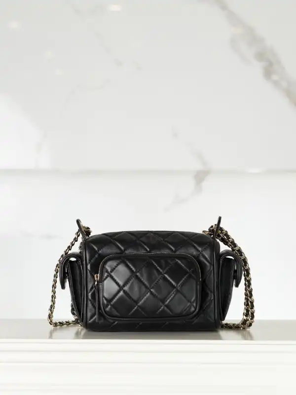 First Bag Ru CHANEL CAMERA BAG-13*23*15CM