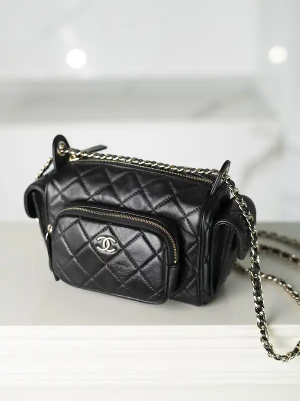 First Bag Ru CHANEL CAMERA BAG-13*23*15CM