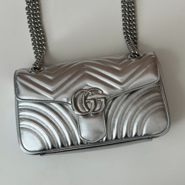 HOT SALE Gucci GG Marmont small shoulder bag