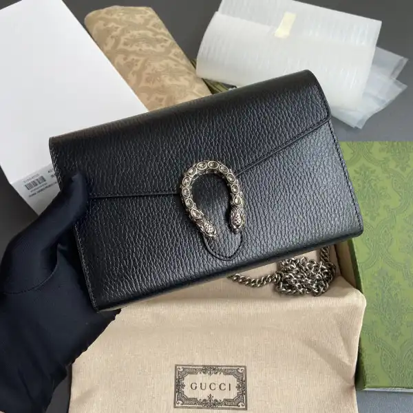 Gucci Dionysus mini leather chain bag