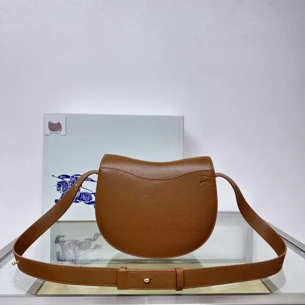 Bagsoffer yupoo Burberry Medium Rocking Horse Bag