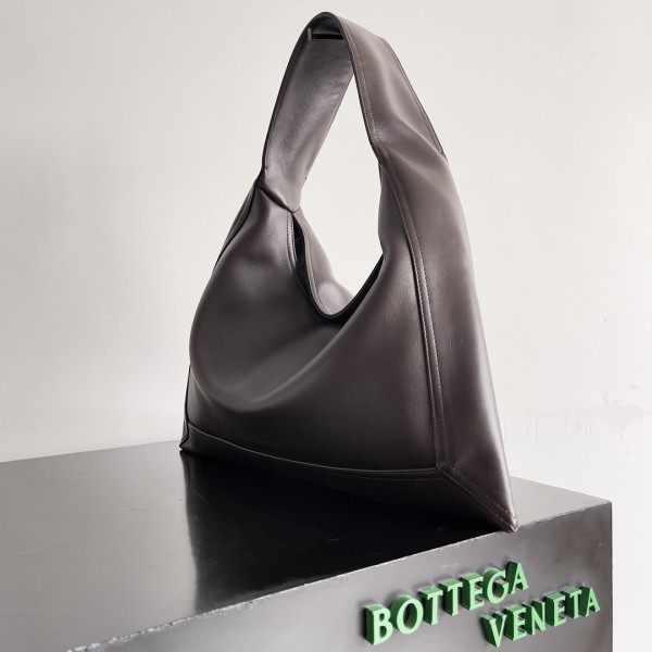 [FREE SHIPPING] Bottega Veneta Hop