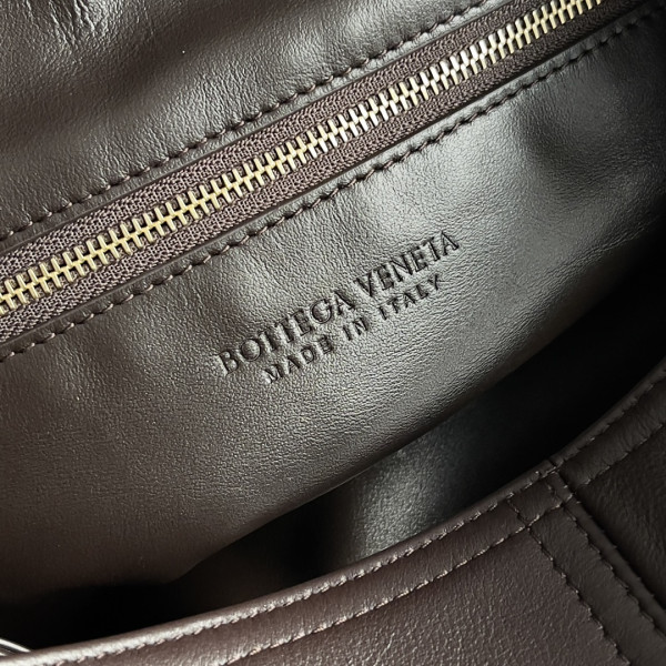 [FREE SHIPPING] Bottega Veneta Hop