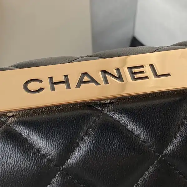 CHANEL trendy CC -20CM