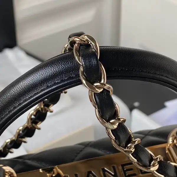 CHANEL trendy CC -20CM