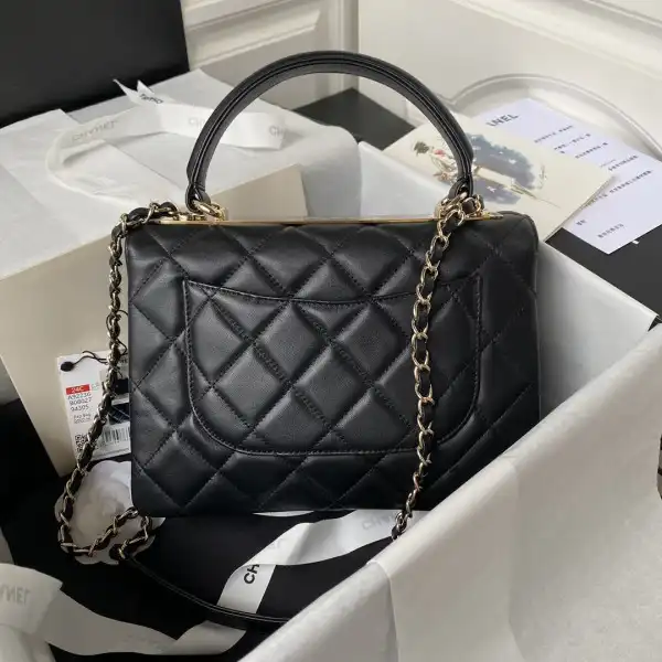 CHANEL trendy CC -25CM