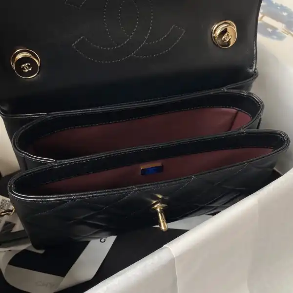 CHANEL trendy CC -25CM