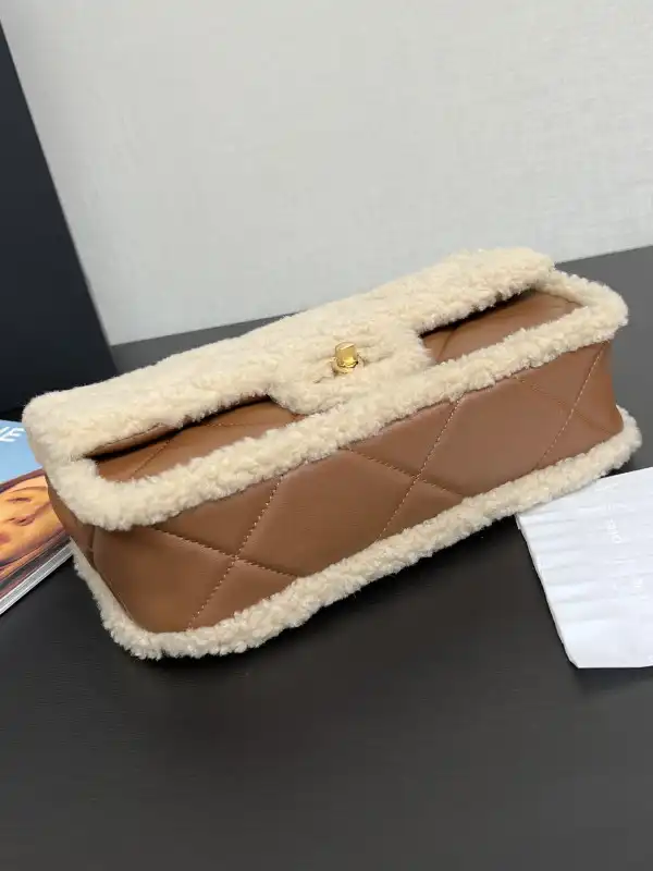 CHANEL FLAP BAG-25CM