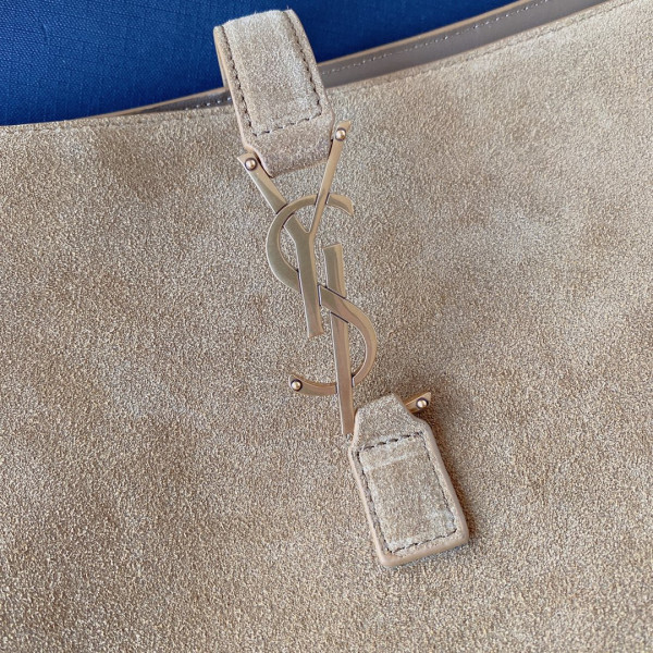 HOT SALE YSL LE 5 À 7 BEA