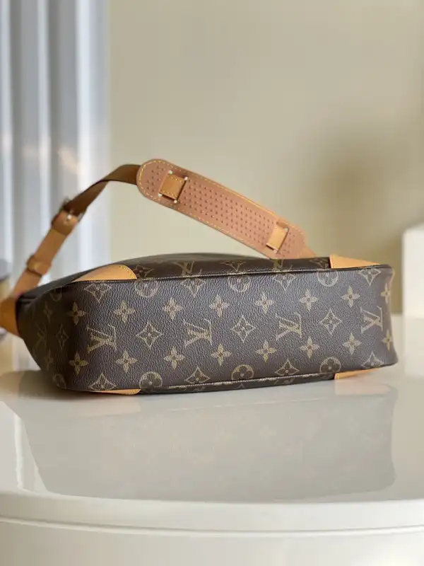 First bag ru LOUIS VUITTON BOULOGNE