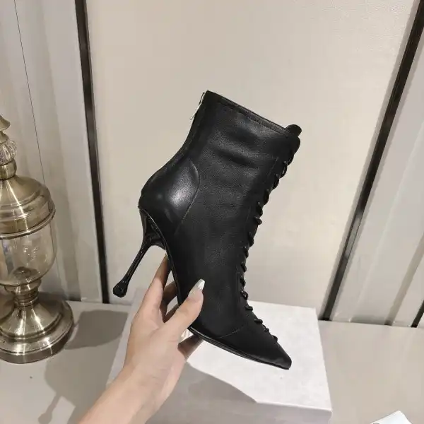 First Bag Ru Jimmy Choo Scarlett-high boots 10CM