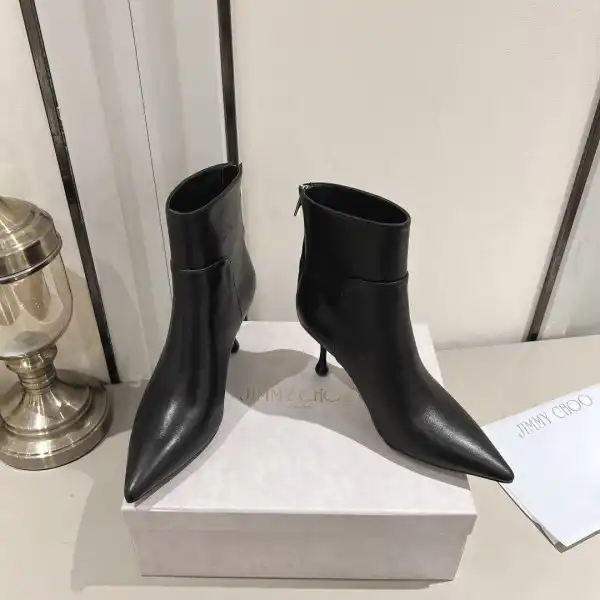 First bag ru Jimmy Choo Scarlett-high boots 6.5CM