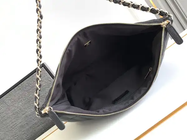 CHANEL HOBO HANDBAG-35x 23 x 11cm