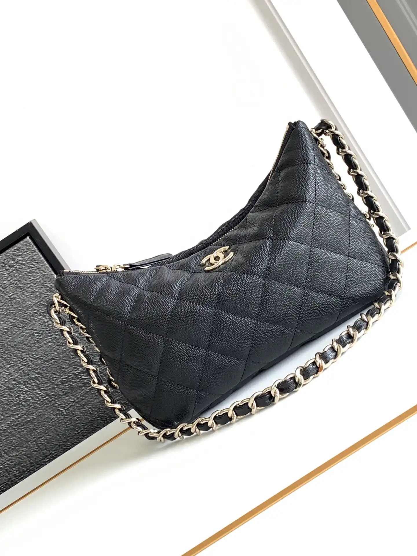 CHANEL HOBO HANDBAG-19x 24.5 x 9cm