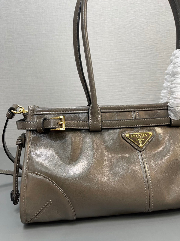 HOT SALE Prada Medium leather handbag