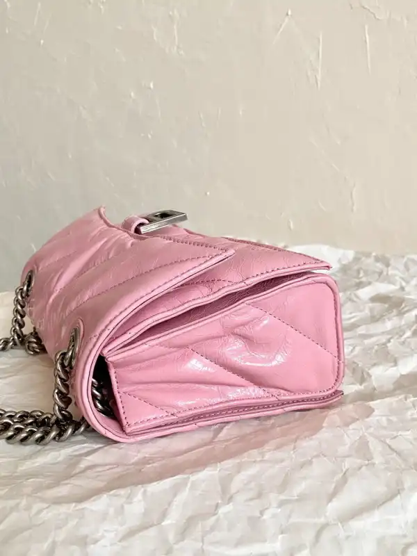 Bagsoffer yupoo BALENCIAGA CRUSH SMALL CHAIN BAG