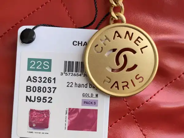 CHANEL 22 HANDBAG