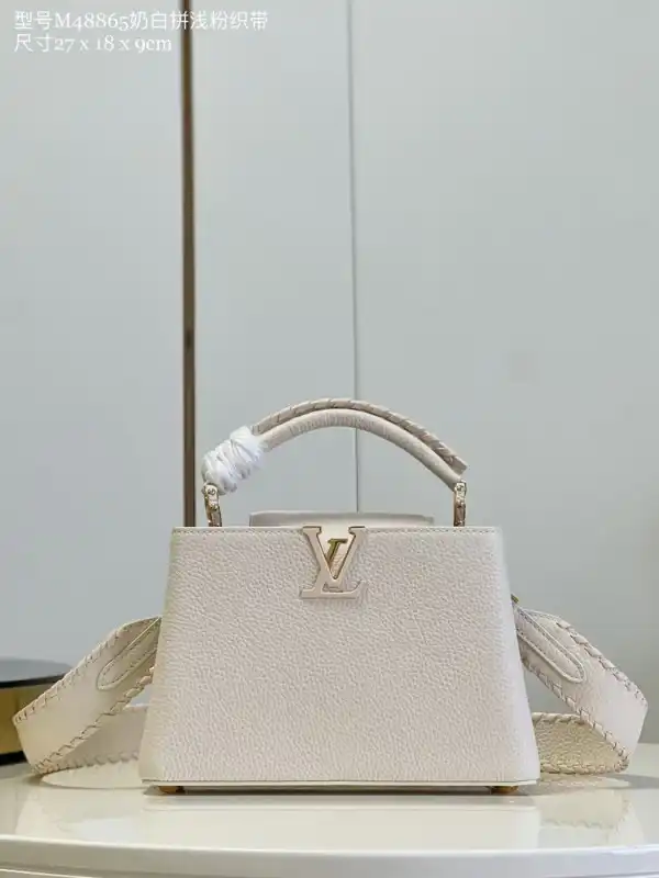 Rep LOUIS VUITTON CAPUCINES BB