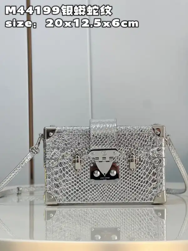 Frstbag ru LOUIS VUITTON PETITE MALLE