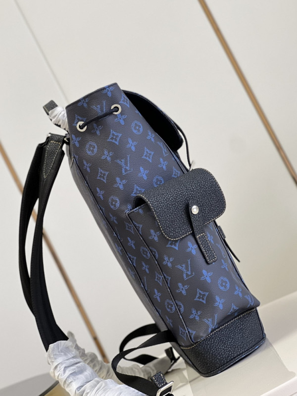 [FREE SHIPPING] LOUIS VUITTON CHRISTOPHER MM