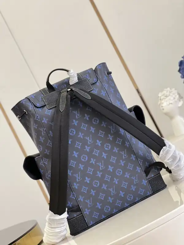 Frstbag ru LOUIS VUITTON CHRISTOPHER MM