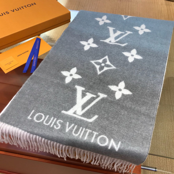 HOT SALE LOUIS VUITTON REYKJAVIK GRADIENT SCARF