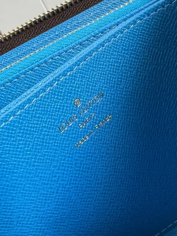 TO Louis Vuitton ZIPPY WALLET