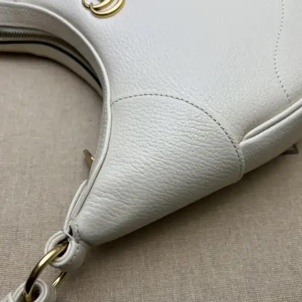 Affordable GUCCI Aphrodite small shoulder bag