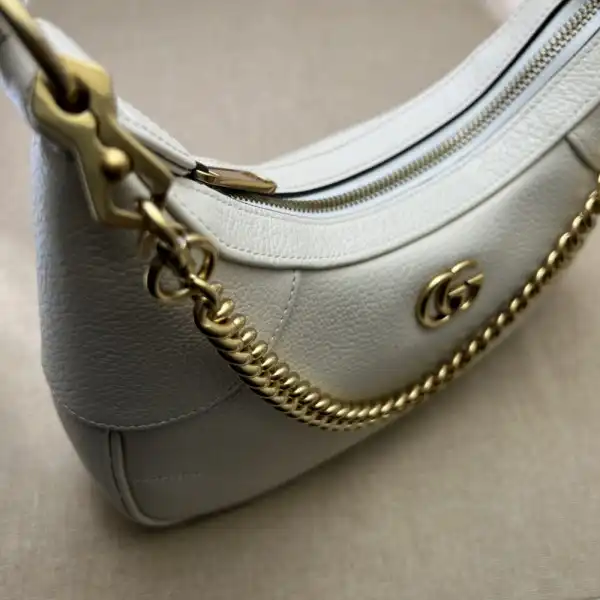 GUCCI Aphrodite small shoulder bag