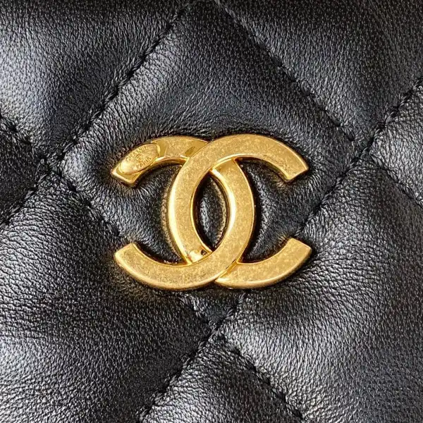 CHANEL HOBO HANDBAG