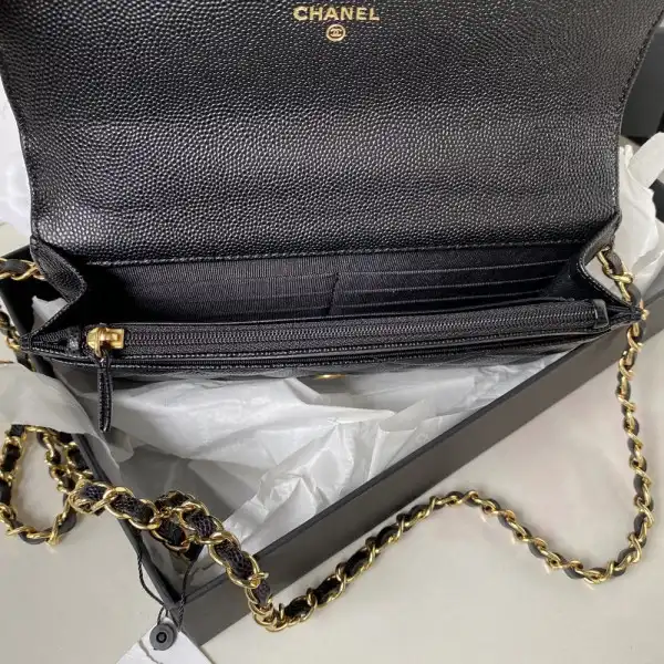 First bag ru CHANEL WALLET