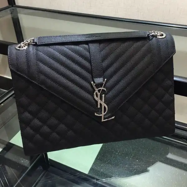 Firstbag Ru YSL ENVELOPE LARGE BAG