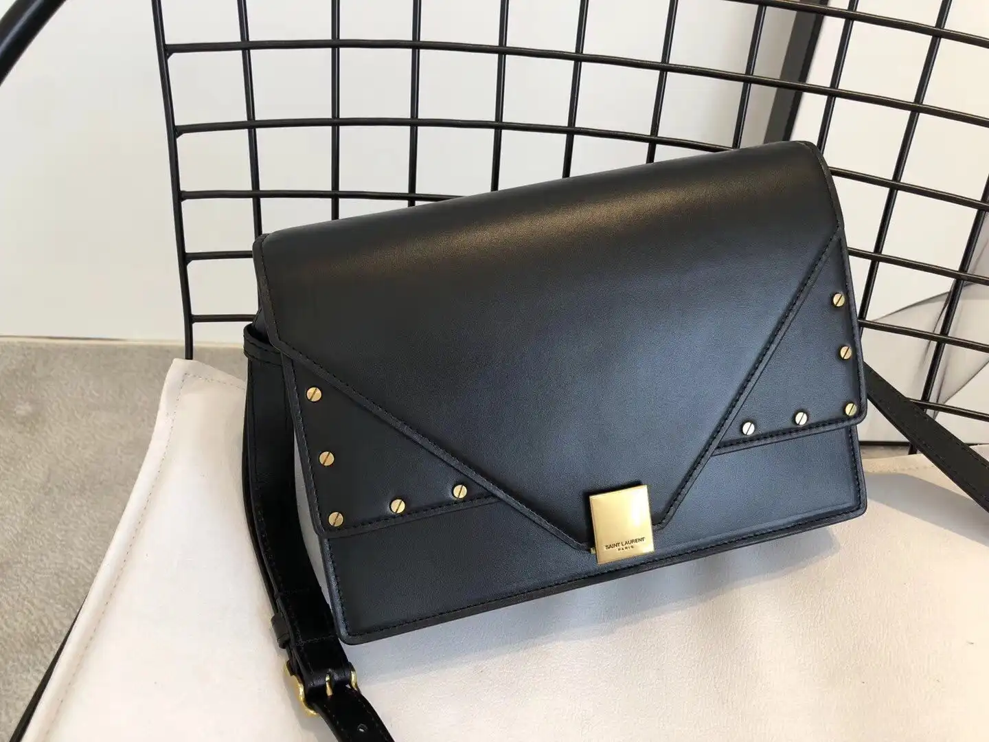 Frstbag ru YSL MARGAUX