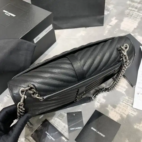 First Bag Ru YSL COLLEGE