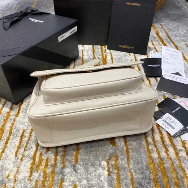 First Bag Ru YSL NIKI MEDIUM