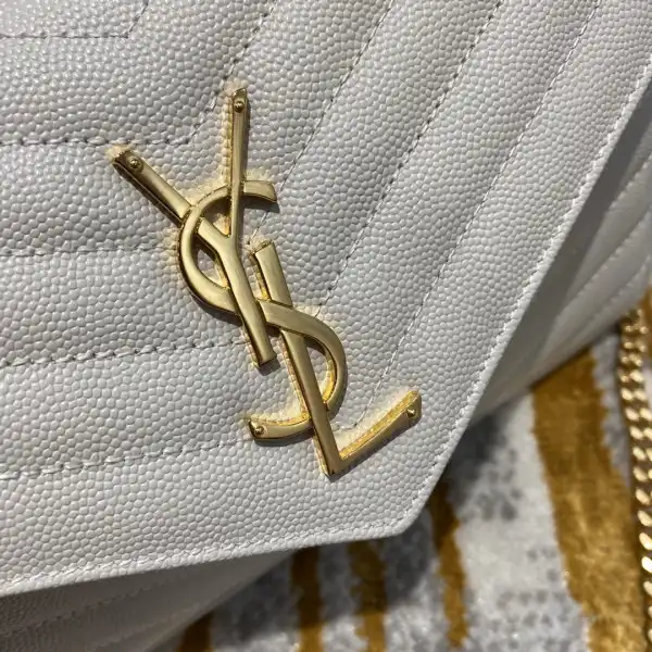 First bag ru YSL CASSANDRE MATELASSÉ CHAIN WALLET