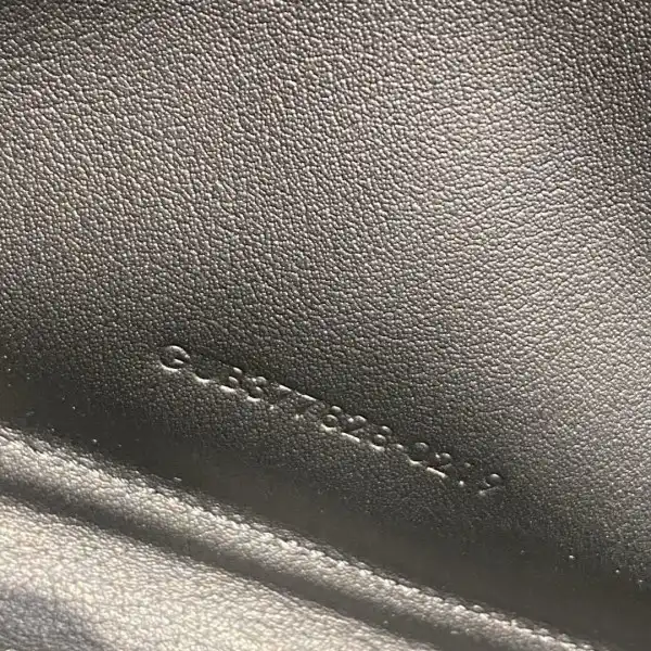 First Bag Ru YSL CASSANDRE MATELASSÉ CHAIN WALLET