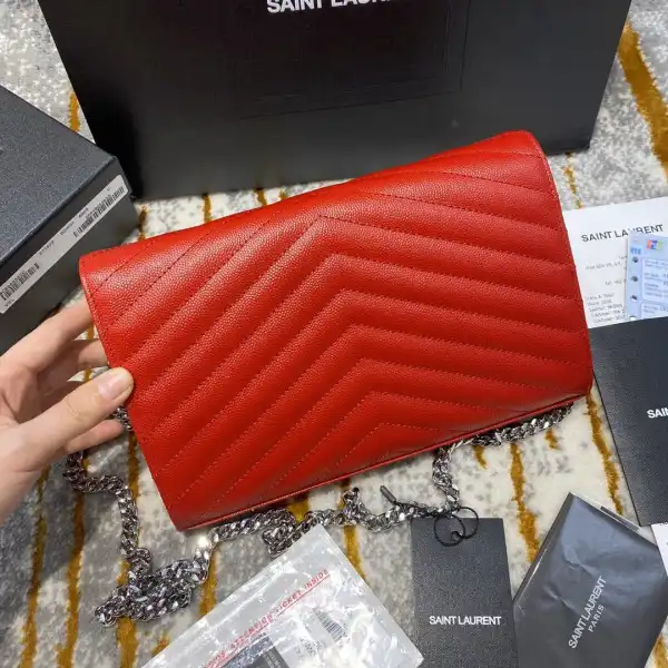 Bagsoffer YSL CASSANDRE MATELASSÉ CHAIN WALLET