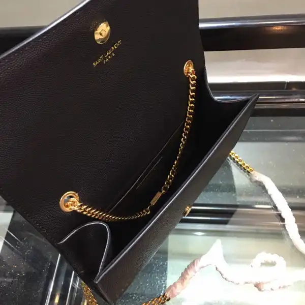 Firstbag Ru YSL KATE MEDIUM