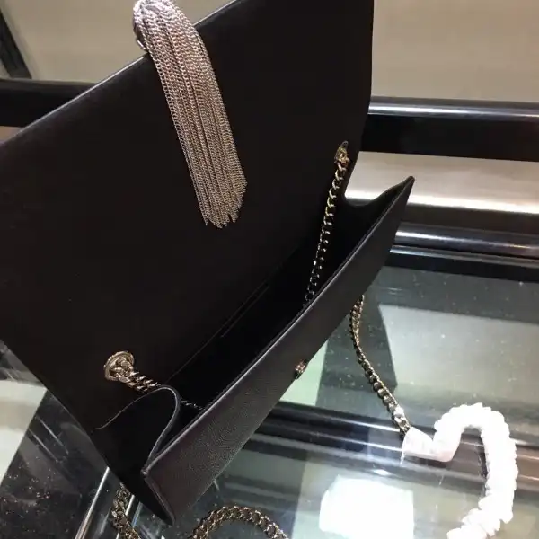 First Bag Ru YSL KATE MEDIUM